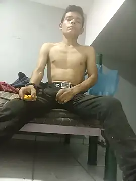 HSexy Men00 online show from October 28, 2:15 am