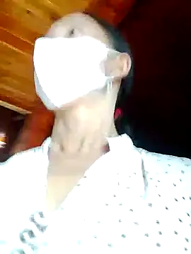 TRIEUTRIEU20 online show from October 28, 1:42 am