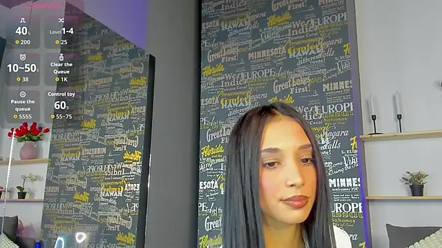 DemmiLove online show from November 17, 8:25 pm