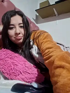 Snapshot of SantaRameriz chatting on February 16, 10:06 pm SantaRameriz online show from February 16, 10:06 pm