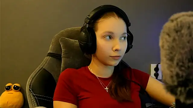 Softixq online show from January 6, 4:32 pm