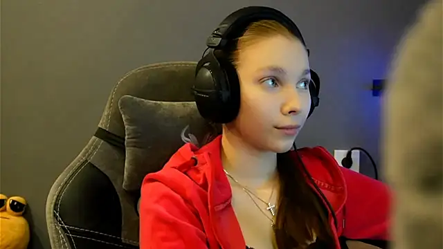 Softixq online show from January 10, 3:03 pm