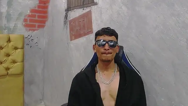 SavageLover  online show from December 21, 4:58 pm