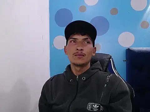 SavageLover  online show from January 12, 9:31 pm