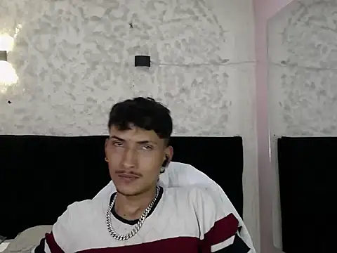 SavageLover  online show from January 15, 11:19 pm