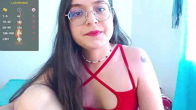 Vicky cristinax online show from November 2, 7:05 pm