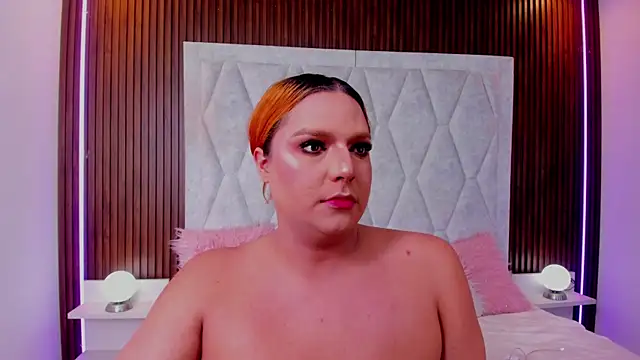 IrinaaVega online show from December 4, 1:20 pm