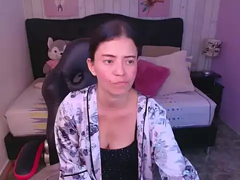  Rachel Jones  online show from February 3, 3:26 am