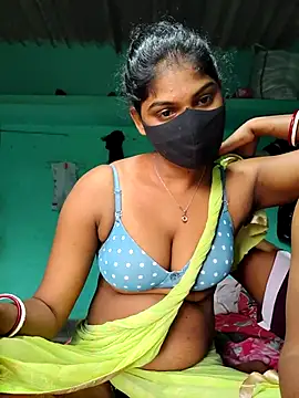 Snapshot of manosi98 chatting on February 12, 6:52 am manosi98 online show from February 12, 6:52 am