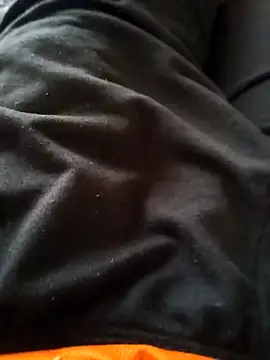 Andres  00 online show from March 31, 7:03 pm