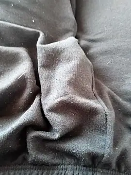 Andres  00 online show from April 1, 3:42 pm