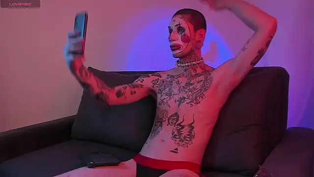 TokyoHatsumoto online show from October 31, 6:09 pm