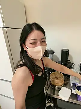 akimix xoxo online show from February 11, 2:44 pm