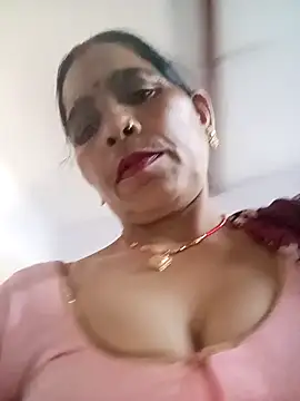 Snapshot of Indiangueen chatting on November 5, 10:37 am Indiangueen online show from November 5, 10:37 am