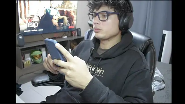 Ais B10 online show from February 6, 4:50 am