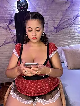 amellita-33 online show from October 29, 6:15 am