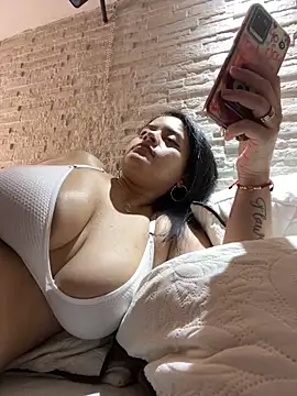 amellita-33 online show from March 13, 1:12 am