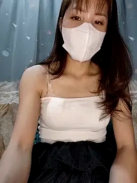 Snapshot of ezabel- chatting on April 22, 10:55 pm ezabel- online show from April 22, 10:55 pm
