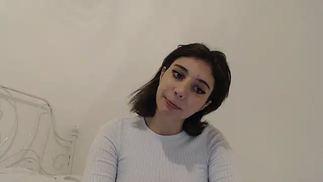 bellefleurrr online show from March 13, 2:29 am