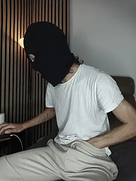 findomhot online show from December 14, 12:10 pm