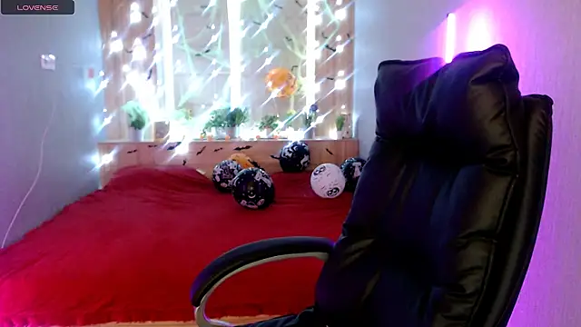 Sweet-n-Strong online show from November 13, 7:51 am