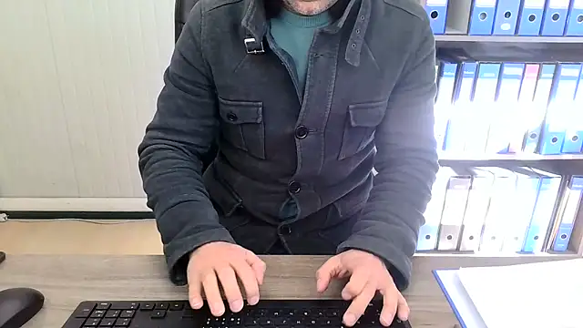 Evasionee online show from February 25, 8:46 am