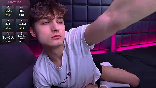 Richard steele hot online show from February 17, 2:13 pm