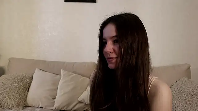 Petalwren online show from March 29, 10:59 am