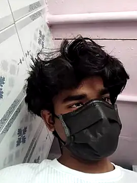 Snapshot of kriZ08 chatting on March 4, 10:32 am kriZ08 online show from March 4, 10:32 am