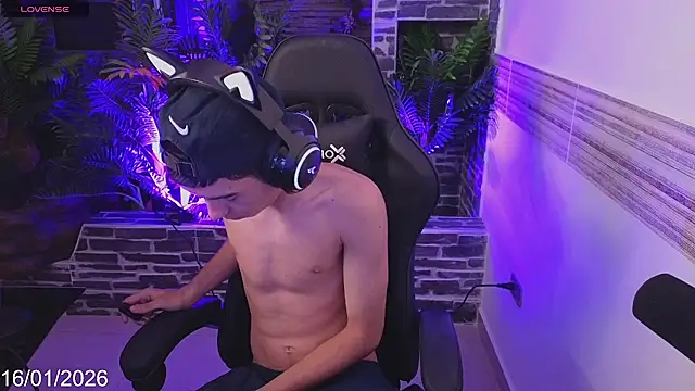 Dallen Grant online show from January 16, 12:42 pm