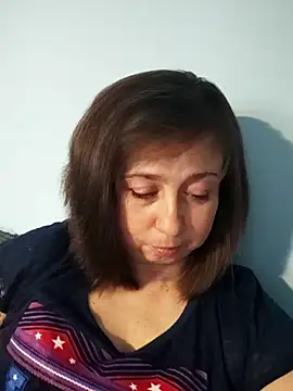 Snapshot of MaryKiki5619 chatting on June 5, 2:34 pm MaryKiki5619 online show from June 5, 2:34 pm