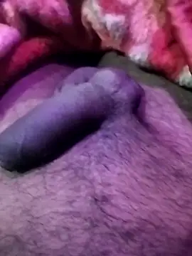 desicoupleNoon online show from November 13, 5:23 pm