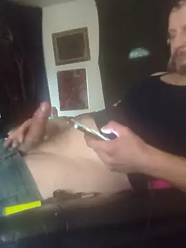 Snapshot of Fuckboyguyman chatting on June 19, 2:27 am Fuckboyguyman online show from June 19, 2:27 am