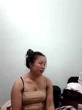 Phoena-a online show from December 5, 7:39 am