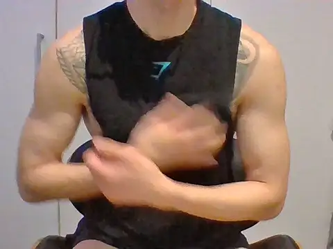 Snapshot of jaydenasiantattoo chatting on November 4, 1:21 pm jaydenasiantattoo online show from November 4, 1:21 pm