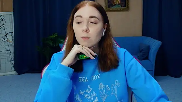 AddieOsler online show from April 5, 7:44 pm