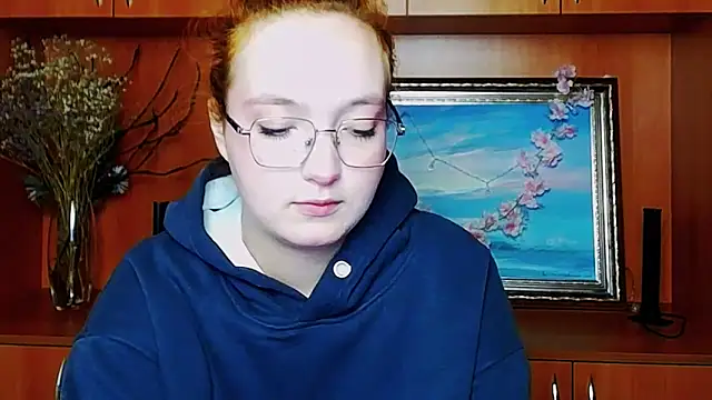 MissAriaa online show from April 18, 6:17 am