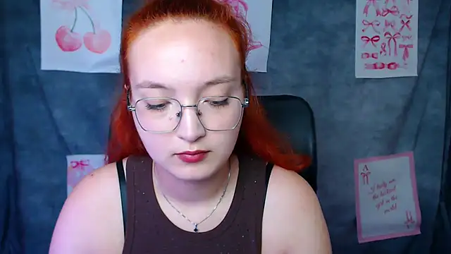 Snapshot of MissAriaa chatting on July 9, 12:09 pm MissAriaa online show from July 9, 12:09 pm