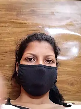 Snapshot of Lisa_Bhabhi chatting on October 30, 12:28 pm Lisa Bhabhi online show from October 30, 12:28 pm