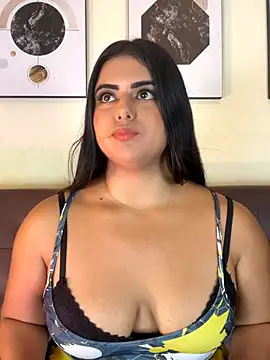 Snapshot of RileyFlame chatting on October 30, 4:08 pm RileyFlame online show from October 30, 4:08 pm