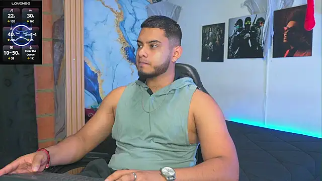 Tiler wolker online show from November 28, 2:36 am