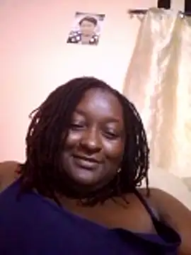 Snapshot of SweetestDIP chatting on October 28, 6:39 am SweetestDIP online show from October 28, 6:39 am