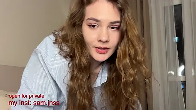 blooomis online show from December 22, 6:27 pm