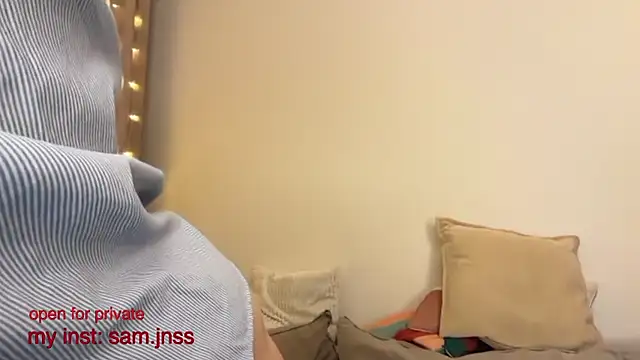 blooomis online show from January 12, 2:55 pm