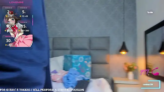 Snapshot of Luna_Bella3 chatting on February 8, 11:02 am Luna Bella3 online show from February 8, 11:02 am