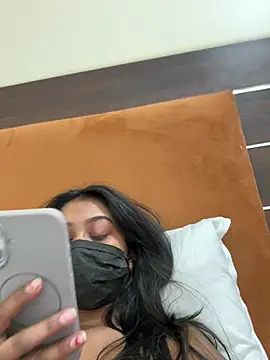 Indianbbc4uxh online show from April 17, 5:10 am