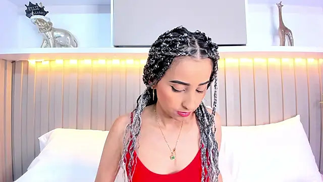 violett rabbit  online show from November 10, 8:30 pm