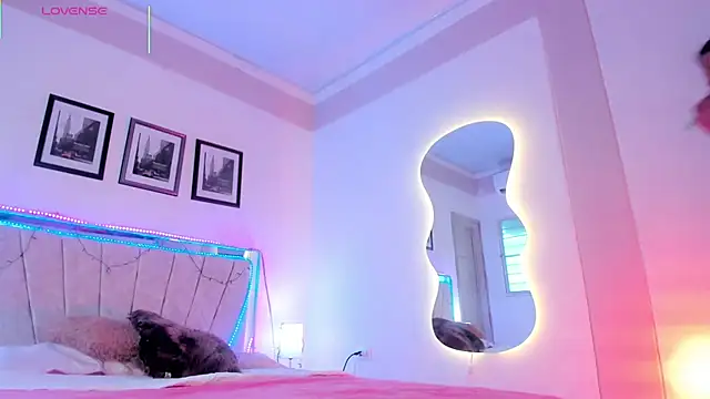 Sweetiee Aurora online show from December 20, 8:16 pm