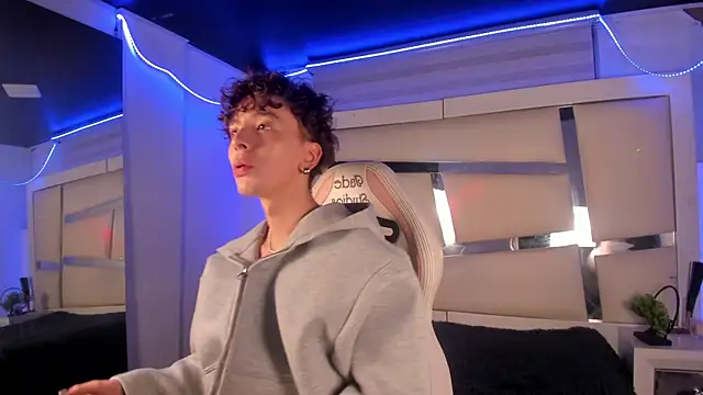 Genesis ask online show from December 2, 3:45 am