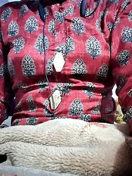 Snapshot of Hot-Rubyy chatting on December 4, 10:02 am Hot-Rubyy online show from December 4, 10:02 am